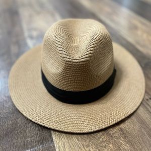Wide Brim Straw Sun Hat